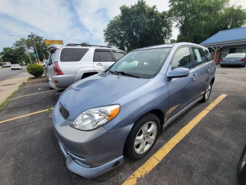 
								2003 Toyota Matrix XR FWD Four Door Hatchback 1.8 4cyl full									