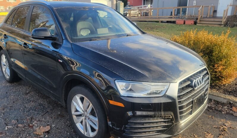 
								2018 Audi Q3 Premium FWD 2.0t full									